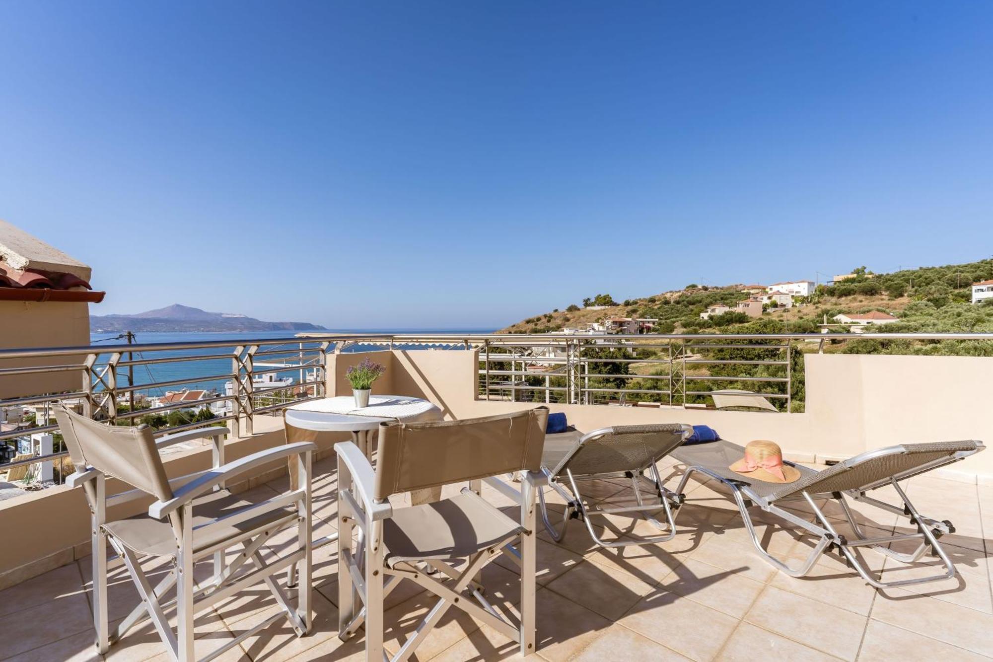 Sunrise Suites & Apartments Kalyves Pokoj fotografie