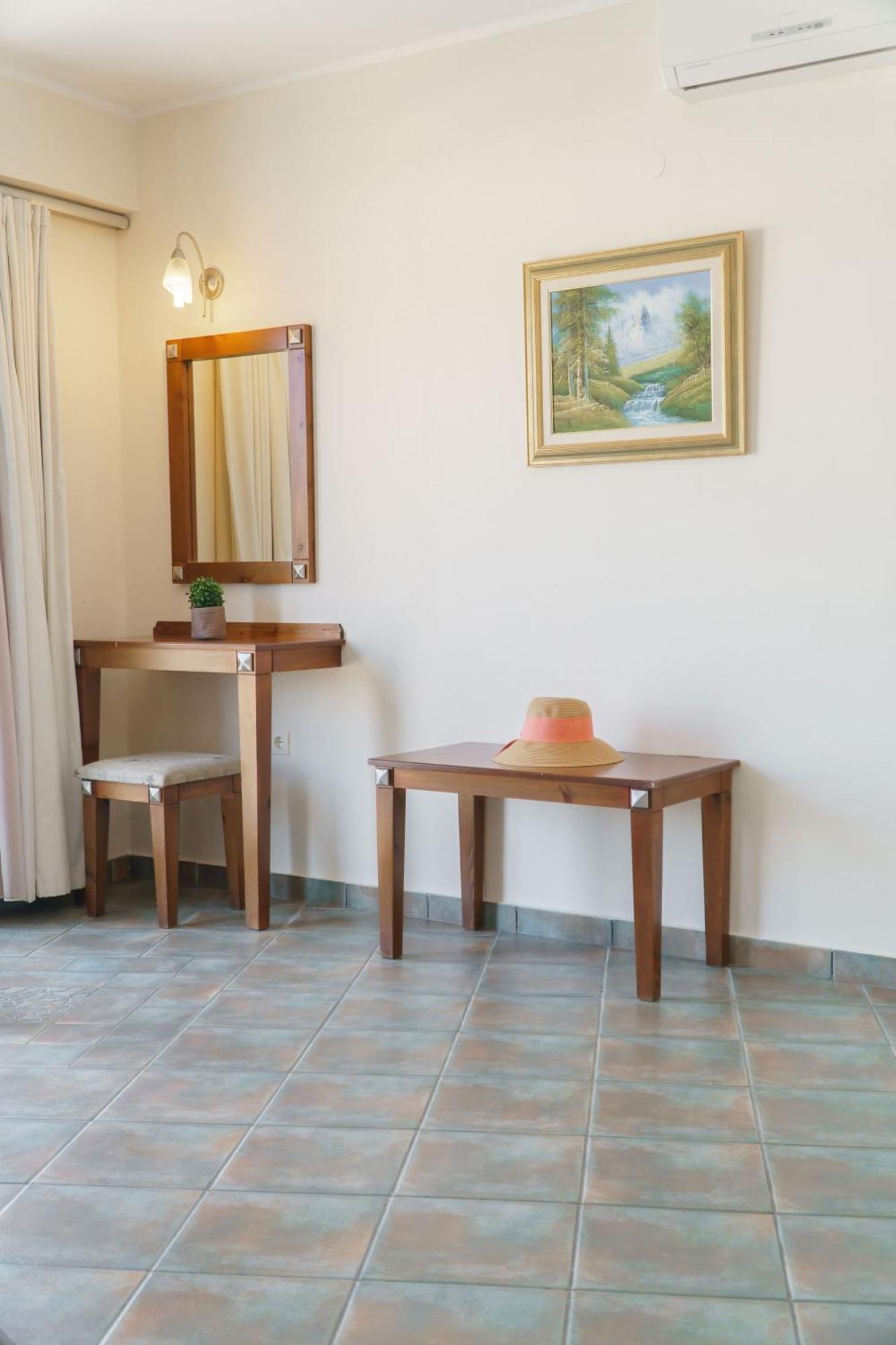 Sunrise Suites & Apartments Kalyves Pokoj fotografie
